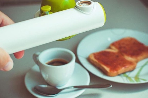 Machine à café portable avec toasts